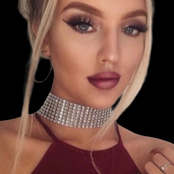 Disco 12 Row White Rhinestone Soft-Mesh Adjustable Choker - Picture 10 of 17